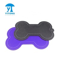 FDA good grade silicone pet mat nonsilp waterproof pet food mat/pet feeding mat