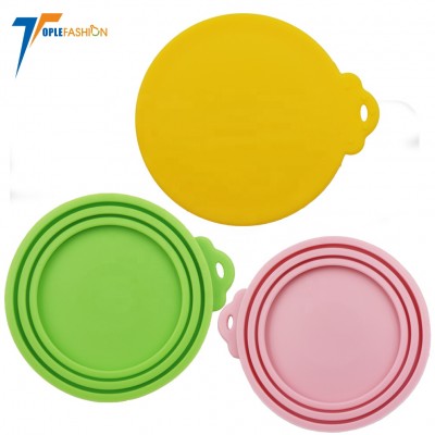 BPA free universal Silicone Pet Food Can Lids Covers Fits All Standard Size Dog and Cat Can Tops for Pet Food Storage